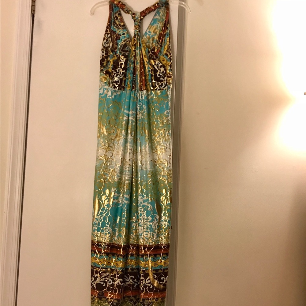 Island dress
